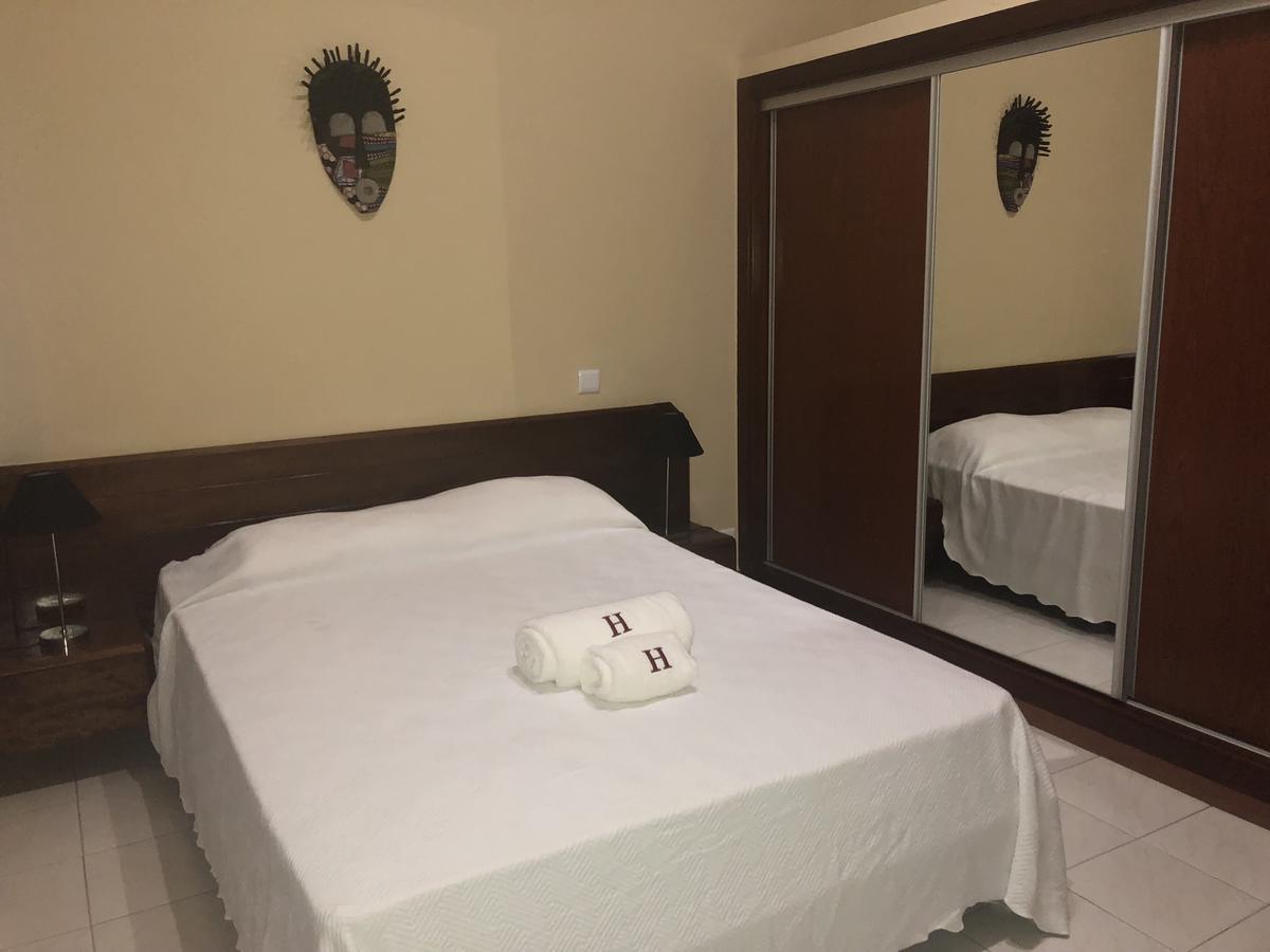 Hotel Central Сан-Томе Экстерьер фото